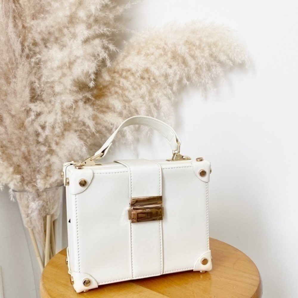 Women Cream clutch purse